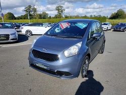 Blue Used 2016 Kia Venga Hatchback | £7,750 (Expensive)