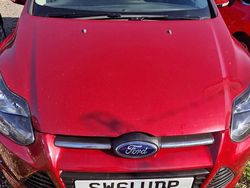 Red Used 2012 Ford Focus Zetec Hatchback | £2,750 (Super price)