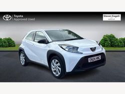 White Used 2024 Toyota Aygo PURE Hatchback | £16,878 (Fair price)