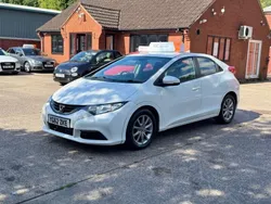 White Used 2012 Honda Civic ES Hatchback | £4,990 (Fair price)