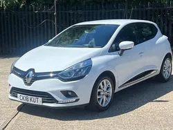 White Used 2018 Renault Clio IV Dynamique Hatchback | £7,495 (Fair price)