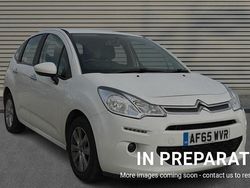 White Used 2015 Citroën C3 PureTech Hatchback | £4,308 (Fair price)