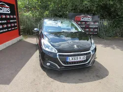 Black Used 2019 Peugeot 208 S Hatchback | £8,795 (Fair price)
