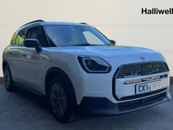 White Used 2024 Mini Countryman SUV | £29,399 (Good price)