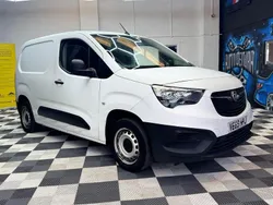 White Used 2019 Vauxhall Combo Edition MPV | £7,950 (Fair price)