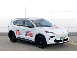 White New 2025 MG MG5 EV SE Estate | £24,245 (Fair price)