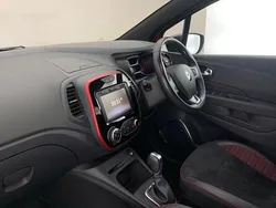 Red Used 2020 Renault Captur Version S SUV | £13,988 (Fair price)