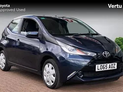 Blue Used 2016 Toyota Aygo X-play Hatchback | £6,590 (Fair price)
