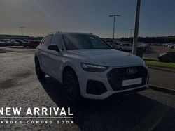 White Used 2022 Audi Q5 Comfort SUV | £34,995 (Fair price)
