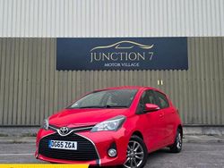 Red Used 2015 Toyota Yaris Hatchback | £4,495 (Fair price)