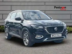 Black Used 2022 MG HS Excite SUV | £13,499 (Fair price)