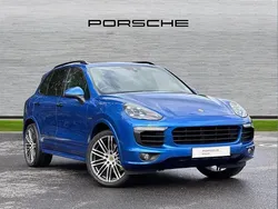 Blue Used 2017 Porsche Cayenne S E-Hybrid SUV | £33,450