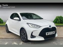 White Used 2023 Toyota Yaris Hybrid Design Hatchback | £17,990 (Super price)