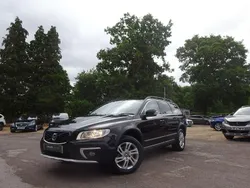 Black Used 2015 Volvo XC70 SE SUV | £9,995 (Fair price)