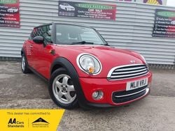 Red Used 2011 Mini Cooper Hatchback | £3,550 (Super price)