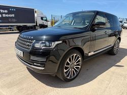 Black Used 2013 Land Rover Range Rover Vogue SE SUV | £13,500 (A bit pricey)