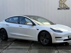White Used 2021 Tesla Model 3 Long Range AWD Sedan | £19,300 (Good price)