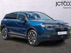 Blue New 2025 Vauxhall Grandland X SUV | £26,000