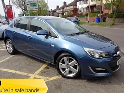Blue Used 2014 Vauxhall Astra SRi Hatchback | £10,766