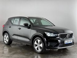 Black Used 2020 Volvo XC40 Momentum SUV | £14,900 (Fair price)