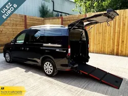 Black Used 2023 Ford Grand Tourneo Connect MPV | £22,945 (Super price)