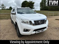 White Used 2017 Nissan Navara Tekna Pickup | £11,775 (Super price)