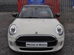 White Used 2016 Mini Cooper Hatch Hatchback | £6,750 (Fair price)