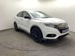 Platinum white Used 2020 Honda HR-V Sport SUV | £19,490 (Fair price)