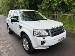 White Used 2014 Land Rover Freelander 2 S SUV | £8,490 (Good price)