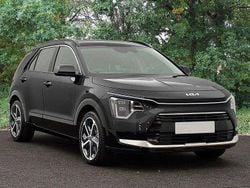 Black Used 2025 Kia Niro SUV | £23,995 (Fair price)
