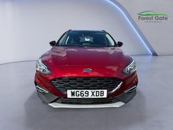 Red Used 2019 Ford Focus Active Estate | £10,590 (Fair price)