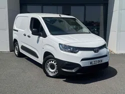 White Used 2022 Toyota Proace Active Van | £9,400 (Good price)