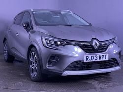 Grey Used 2024 Renault Captur Techno SUV | £17,999 (Fair price)