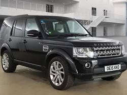 Black Used 2015 Land Rover Discovery 4 HSE SUV | £13,990 (Fair price)