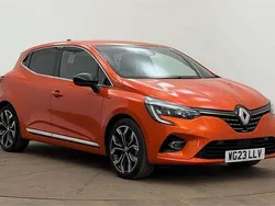 Orange Used 2023 Renault Clio V Techno Hatchback | £16,695 (Fair price)