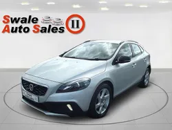Silver Used 2016 Volvo V40 CC Estate | £8,695 (Fair price)
