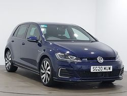 Blue Used 2020 VW Golf VII Advance Hatchback | £15,498 (Fair price)