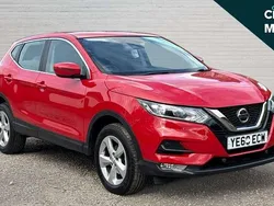 Red Used 2019 Nissan Qashqai Acenta Premium SUV | £11,352 (Super price)