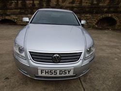 Silver Used 2006 VW Phaeton Sedan | £4,495