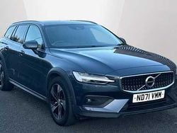 Used 2022 Volvo V60 CC Estate | £25,995 (Fair price)
