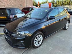 Black Used 2018 VW Polo SE Hatchback | £9,290 (Fair price)