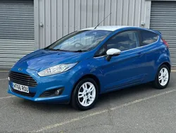 Blue Used 2017 Ford Fiesta Zetec Hatchback | £5,500 (Good price)