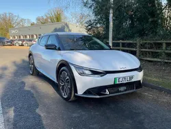 White Used 2022 Kia EV6 Air SUV | £20,495 (Good price)