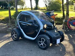 White Used 2023 Renault Twizy Dynamique Hatchback | £9,995