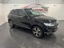 Black Used 2017 VW Touareg R-line SUV | £18,999 (Super price)