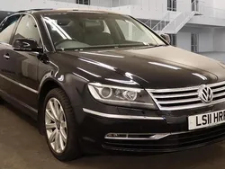 Black Used 2011 VW Phaeton Sedan | £9,995