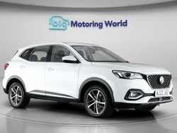 White Used 2022 MG HS Excite SUV | £13,700 (Fair price)