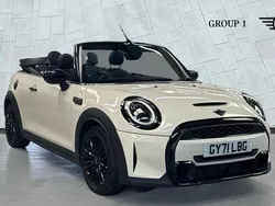 White Used 2021 Mini Cooper S Exclusive Hatchback | £19,750 (Fair price)