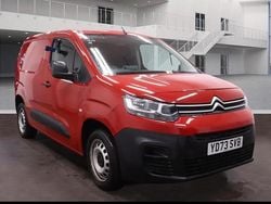 Red Used 2024 Citroën Berlingo | £9,940 (Super price)