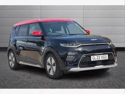 Black Used 2022 Kia Soul EV 2 SUV | £17,095 (Fair price)